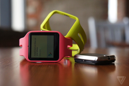 Sony Smartwatch 3 and smartband trial experience