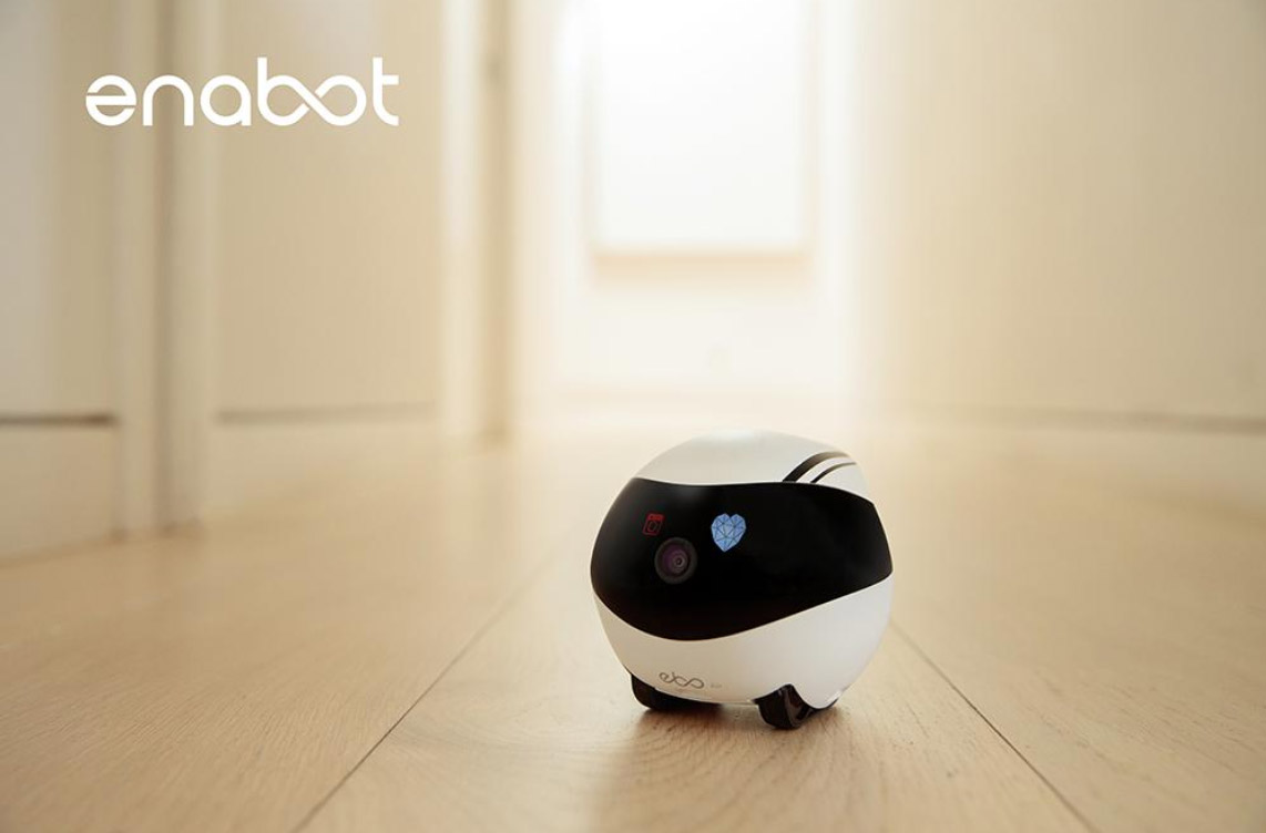 Refresh the new mode of home security monitoring, and redefine home security by guarding robots!