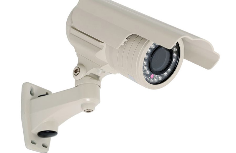 Difference between explosion-proof surveillance camera and traditional surveillance camera