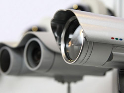 How does the wireless surveillance engineering network camera work?